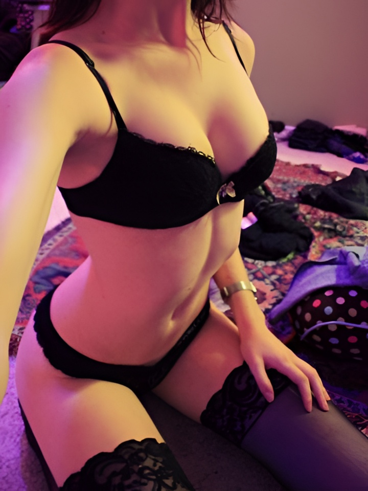 Бронислава привлекальеная девушка из Ухты цена от 1500 руб