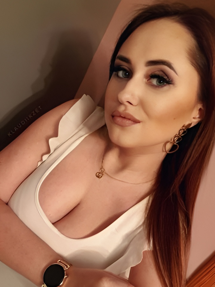 Виргиния привлекальеная девушка из Ухты цена от 4000 руб