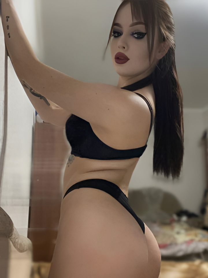 Владислава привлекальеная девушка из Ухты цена от 5000 руб