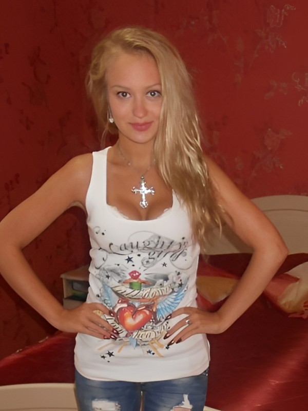 Ника привлекательная девушка из Ухты цена от 2000 руб