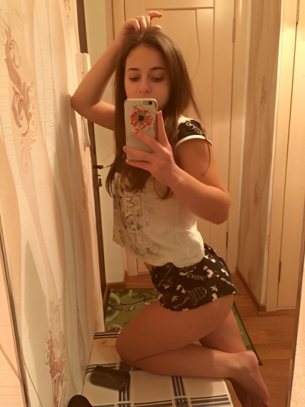 Виргиния привлекательная девушка из Ухты цена от 2000 руб