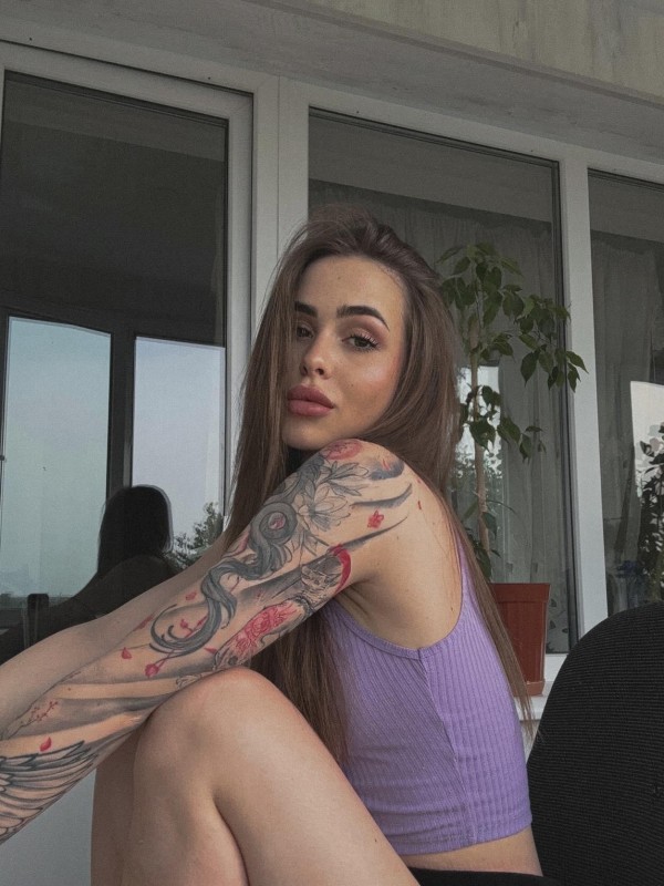 Луиза привлекательная девушка из Ухты цена от 6000 руб